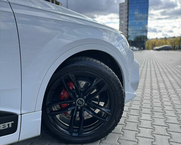 Белый Ауди Ку 7, объемом двигателя 2.97 л и пробегом 208 тыс. км за 48000 $, фото 33 на Automoto.ua