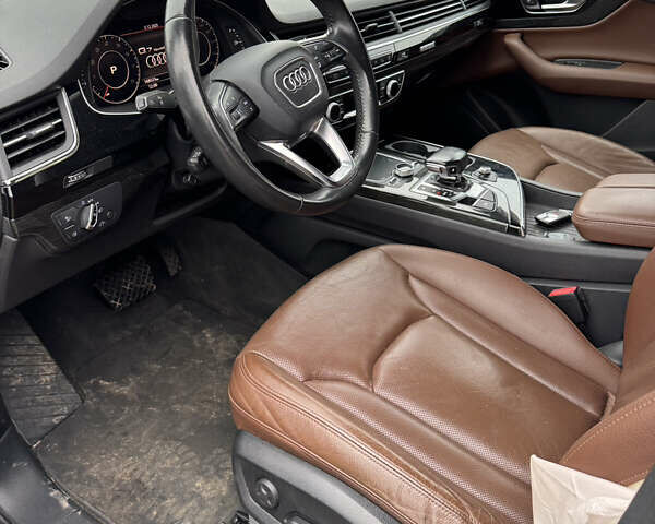 Білий Ауді Ку 7, об'ємом двигуна 3 л та пробігом 168 тис. км за 19500 $, фото 5 на Automoto.ua