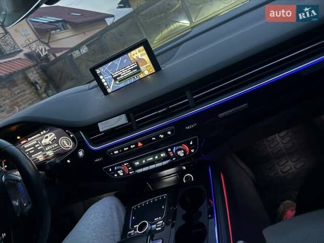 Белый Ауди Ку 7, объемом двигателя 3 л и пробегом 140 тыс. км за 41500 $, фото 2 на Automoto.ua