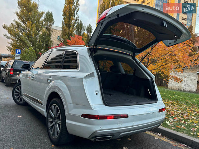 Ауді Ку 7 2016 у Києві на Automoto.ua Білий Ауді Ку 7, об'ємом двигуна 3 л та пробігом 120 тис. км за 28999 $, фото 12 на Automoto.ua