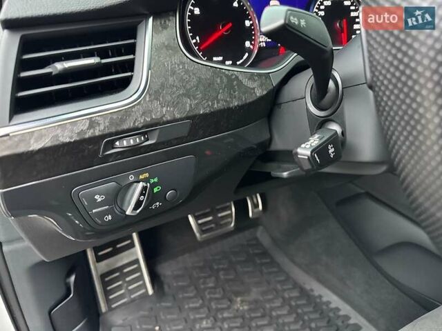 Белый Ауди Ку 7, объемом двигателя 3 л и пробегом 174 тыс. км за 39500 $, фото 34 на Automoto.ua