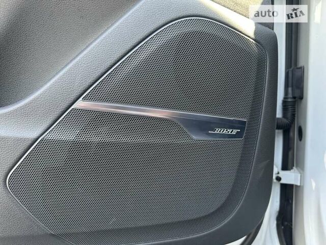 Білий Ауді Ку 7, об'ємом двигуна 2.97 л та пробігом 202 тис. км за 46900 $, фото 60 на Automoto.ua