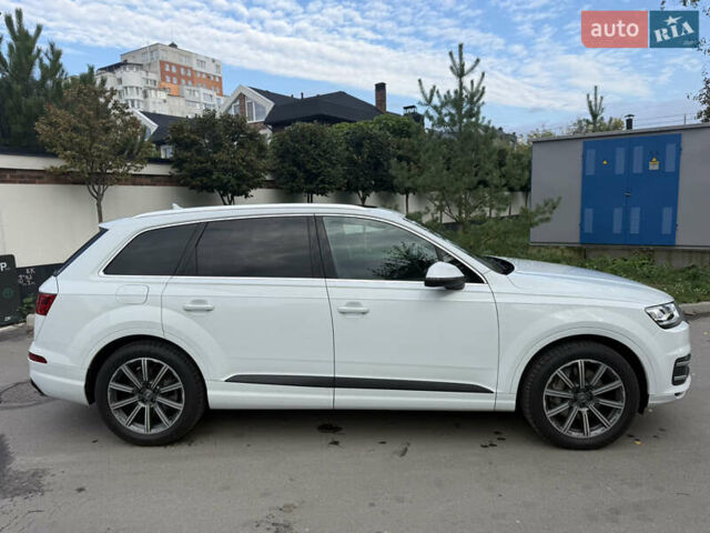 Білий Ауді Ку 7, об'ємом двигуна 3 л та пробігом 175 тис. км за 22800 $, фото 4 на Automoto.ua