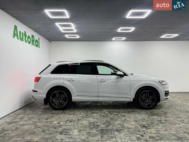 Ауди Ку 7 2016 в Одессе на Automoto.ua Белый Ауди Ку 7, объемом двигателя 2.97 л и пробегом 269 тыс. км за 34999 $, фото 2 на Automoto.ua