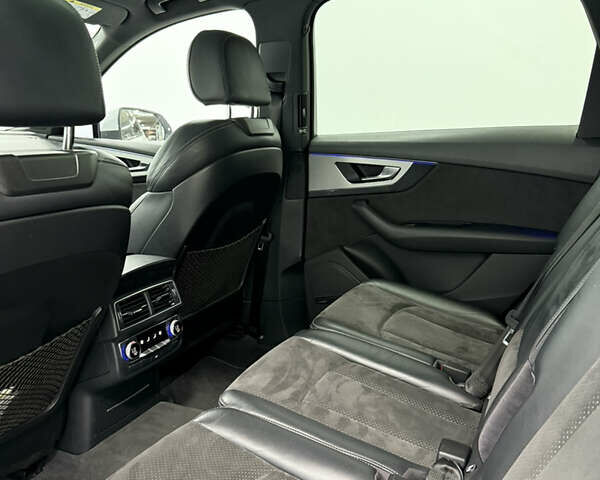 Ауди Ку 7 2016 в Одессе на Automoto.ua Белый Ауди Ку 7, объемом двигателя 3 л и пробегом 280 тыс. км за 34000 $, фото 19 на Automoto.ua