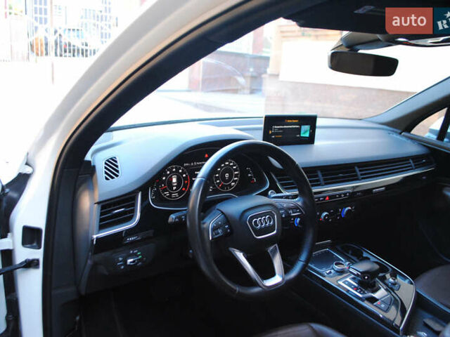 Белый Ауди Ку 7, объемом двигателя 3 л и пробегом 225 тыс. км за 23500 $, фото 24 на Automoto.ua