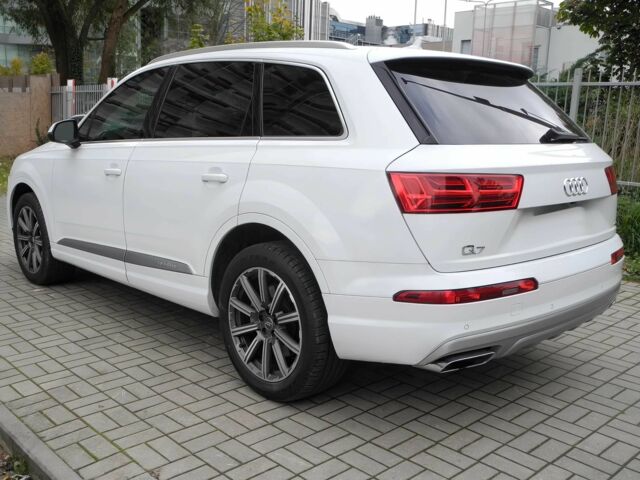 Белый Ауди Ку 7, объемом двигателя 2 л и пробегом 71 тыс. км за 14200 $, фото 3 на Automoto.ua