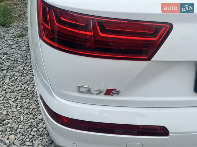 Белый Ауди Ку 7, объемом двигателя 3 л и пробегом 182 тыс. км за 27490 $, фото 7 на Automoto.ua