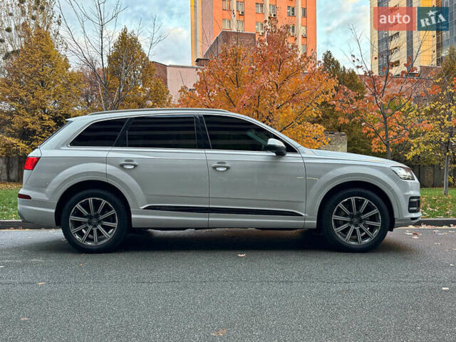 Ауді Ку 7 2016 у Києві на Automoto.ua Білий Ауді Ку 7, об'ємом двигуна 3 л та пробігом 120 тис. км за 28999 $, фото 7 на Automoto.ua