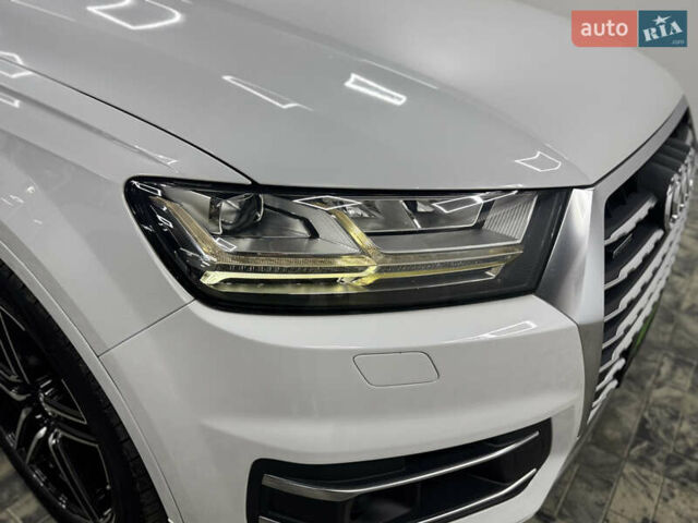 Ауди Ку 7 2016 в Одессе на Automoto.ua Белый Ауди Ку 7, объемом двигателя 2.97 л и пробегом 269 тыс. км за 34999 $, фото 6 на Automoto.ua