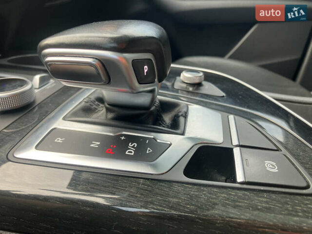 Белый Ауди Ку 7, объемом двигателя 3 л и пробегом 182 тыс. км за 27490 $, фото 33 на Automoto.ua