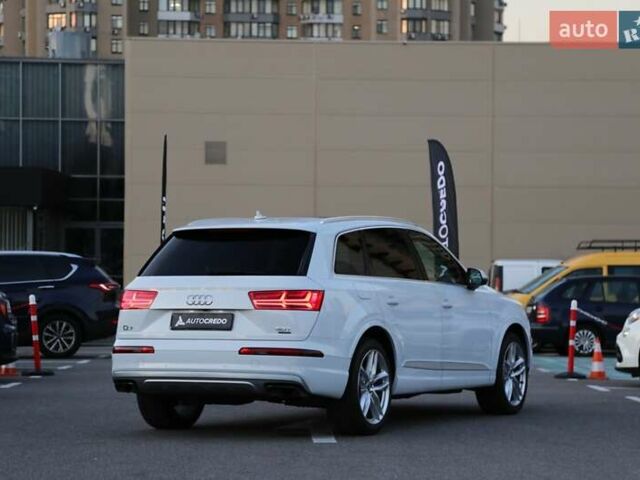 Белый Ауди Ку 7, объемом двигателя 3 л и пробегом 85 тыс. км за 30900 $, фото 4 на Automoto.ua