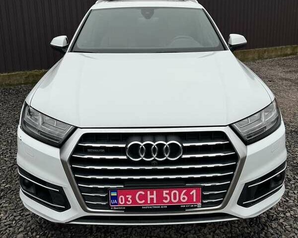Білий Ауді Ку 7, об'ємом двигуна 3 л та пробігом 168 тис. км за 19500 $, фото 1 на Automoto.ua