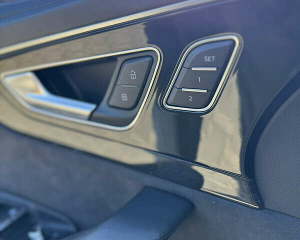 Белый Ауди Ку 7, объемом двигателя 2.97 л и пробегом 208 тыс. км за 48000 $, фото 59 на Automoto.ua