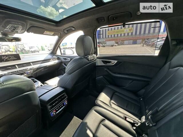 Білий Ауді Ку 7, об'ємом двигуна 2.97 л та пробігом 202 тис. км за 46900 $, фото 35 на Automoto.ua