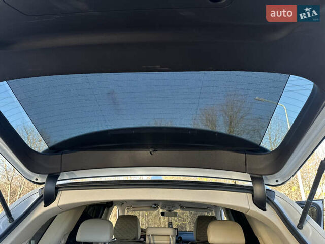 Білий Ауді Ку 7, об'ємом двигуна 2 л та пробігом 169 тис. км за 24999 $, фото 28 на Automoto.ua