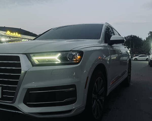 Білий Ауді Ку 7, об'ємом двигуна 3 л та пробігом 180 тис. км за 25500 $, фото 18 на Automoto.ua
