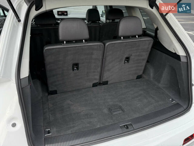 Білий Ауді Ку 7, об'ємом двигуна 3 л та пробігом 194 тис. км за 23700 $, фото 78 на Automoto.ua