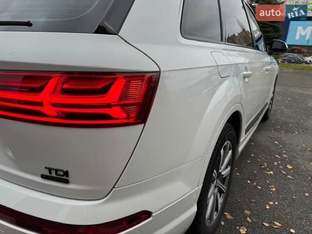 Белый Ауди Ку 7, объемом двигателя 3 л и пробегом 174 тыс. км за 39500 $, фото 13 на Automoto.ua