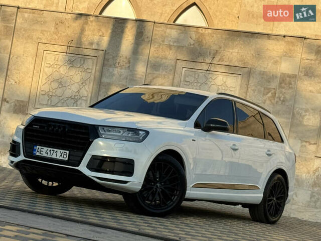 Белый Ауди Ку 7, объемом двигателя 2.97 л и пробегом 195 тыс. км за 32900 $, фото 53 на Automoto.ua