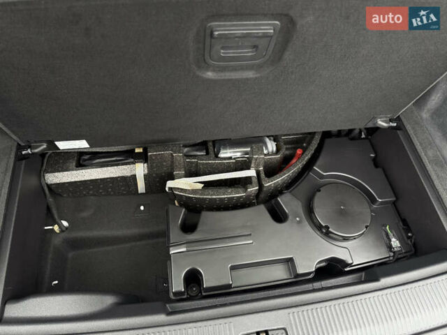 Білий Ауді Ку 7, об'ємом двигуна 3 л та пробігом 194 тис. км за 23700 $, фото 81 на Automoto.ua