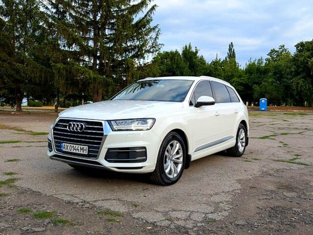 Белый Ауди Ку 7, объемом двигателя 3 л и пробегом 239 тыс. км за 28900 $, фото 1 на Automoto.ua