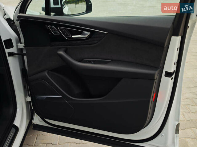 Белый Ауди Ку 7, объемом двигателя 3 л и пробегом 161 тыс. км за 47000 $, фото 73 на Automoto.ua