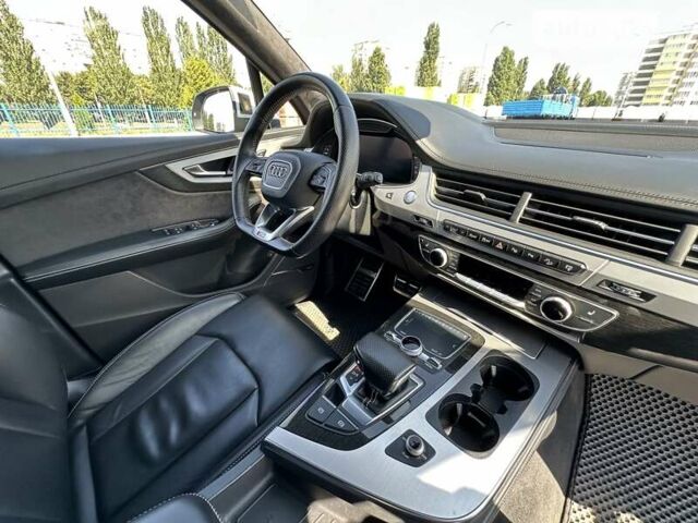 Білий Ауді Ку 7, об'ємом двигуна 2.97 л та пробігом 202 тис. км за 46900 $, фото 43 на Automoto.ua