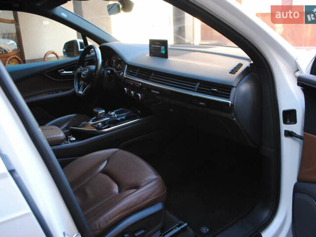 Белый Ауди Ку 7, объемом двигателя 3 л и пробегом 225 тыс. км за 23500 $, фото 28 на Automoto.ua