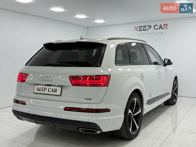 Ауди Ку 7 2016 в Одессе на Automoto.ua Белый Ауди Ку 7, объемом двигателя 3 л и пробегом 280 тыс. км за 34000 $, фото 6 на Automoto.ua