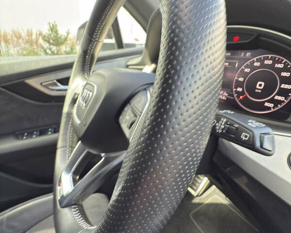 Білий Ауді Ку 7, об'ємом двигуна 2.97 л та пробігом 182 тис. км за 34500 $, фото 33 на Automoto.ua