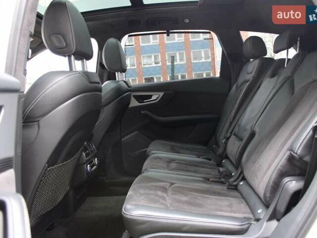 Ауди Ку 7 2016 в Луцке на Automoto.ua Белый Ауди Ку 7, объемом двигателя 2.97 л и пробегом 177 тыс. км за 47999 $, фото 10 на Automoto.ua
