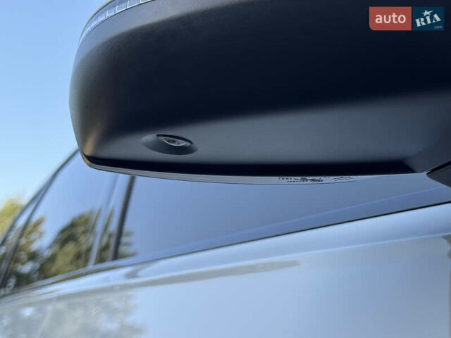 Белый Ауди Ку 7, объемом двигателя 3 л и пробегом 169 тыс. км за 42000 $, фото 26 на Automoto.ua