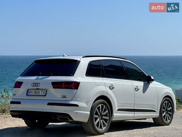 Белый Ауди Ку 7, объемом двигателя 2.97 л и пробегом 115 тыс. км за 40500 $, фото 6 на Automoto.ua