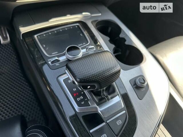 Білий Ауді Ку 7, об'ємом двигуна 2.97 л та пробігом 202 тис. км за 46900 $, фото 51 на Automoto.ua