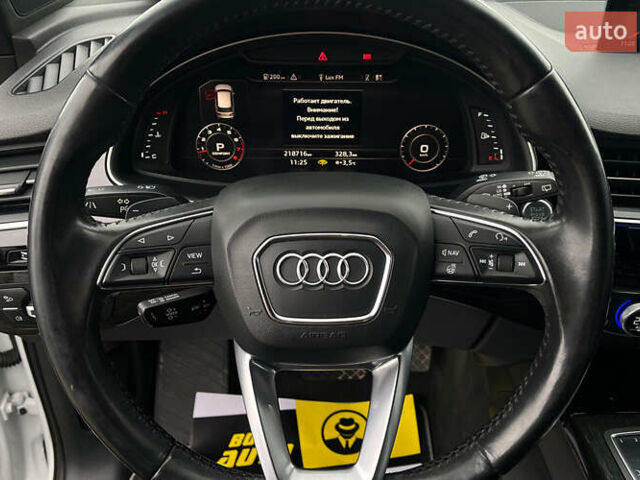 Білий Ауді Ку 7, об'ємом двигуна 3 л та пробігом 219 тис. км за 26999 $, фото 12 на Automoto.ua