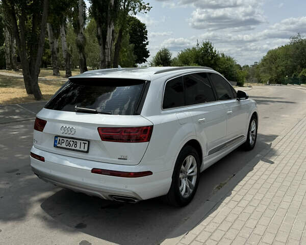 Білий Ауді Ку 7, об'ємом двигуна 2.97 л та пробігом 144 тис. км за 41000 $, фото 4 на Automoto.ua