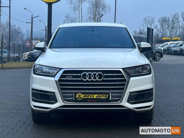 Белый Ауди Ку 7, объемом двигателя 3 л и пробегом 97 тыс. км за 36300 $, фото 1 на Automoto.ua