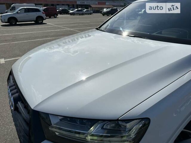 Білий Ауді Ку 7, об'ємом двигуна 2.97 л та пробігом 202 тис. км за 46900 $, фото 18 на Automoto.ua