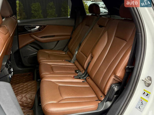 Белый Ауди Ку 7, объемом двигателя 3 л и пробегом 236 тыс. км за 22900 $, фото 41 на Automoto.ua