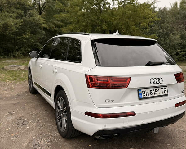 Ауди Ку 7 2016 в Одессе на Automoto.ua Белый Ауди Ку 7, объемом двигателя 3 л и пробегом 229 тыс. км за 35000 $, фото 3 на Automoto.ua