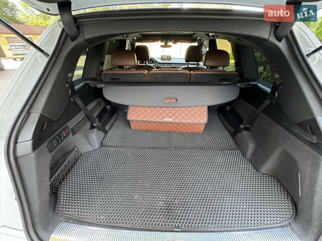 Белый Ауди Ку 7, объемом двигателя 3 л и пробегом 169 тыс. км за 42000 $, фото 37 на Automoto.ua