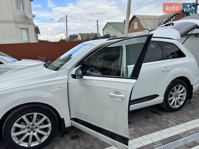 Білий Ауді Ку 7, об'ємом двигуна 2.97 л та пробігом 270 тис. км за 40500 $, фото 23 на Automoto.ua