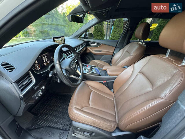 Белый Ауди Ку 7, объемом двигателя 3 л и пробегом 169 тыс. км за 42000 $, фото 31 на Automoto.ua