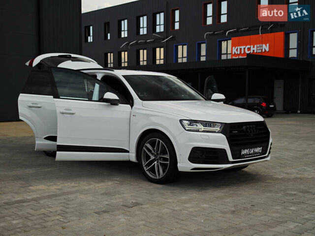 Белый Ауди Ку 7, объемом двигателя 3 л и пробегом 161 тыс. км за 47000 $, фото 89 на Automoto.ua