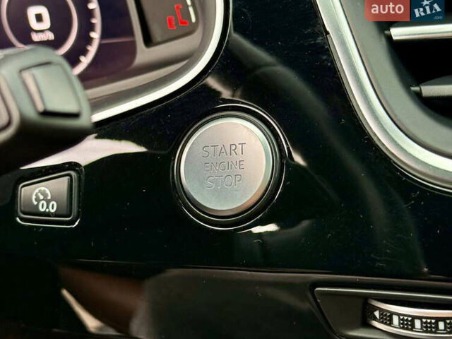 Белый Ауди Ку 7, объемом двигателя 3 л и пробегом 236 тыс. км за 22900 $, фото 31 на Automoto.ua