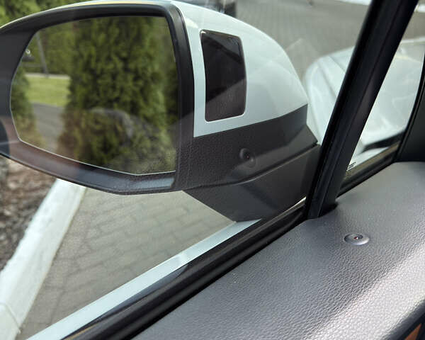 Белый Ауди Ку 7, объемом двигателя 3 л и пробегом 169 тыс. км за 42000 $, фото 53 на Automoto.ua