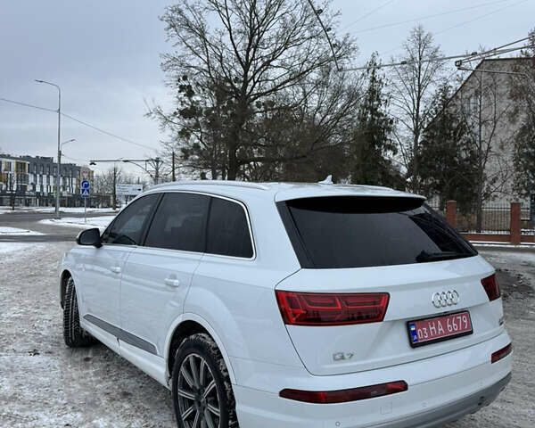 Белый Ауди Ку 7, объемом двигателя 3 л и пробегом 234 тыс. км за 19200 $, фото 1 на Automoto.ua