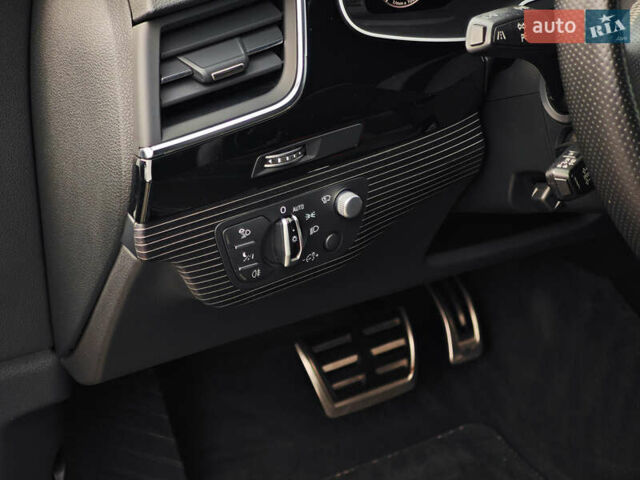 Белый Ауди Ку 7, объемом двигателя 3 л и пробегом 161 тыс. км за 47000 $, фото 25 на Automoto.ua