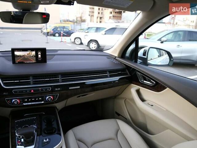 Белый Ауди Ку 7, объемом двигателя 3 л и пробегом 85 тыс. км за 30900 $, фото 16 на Automoto.ua